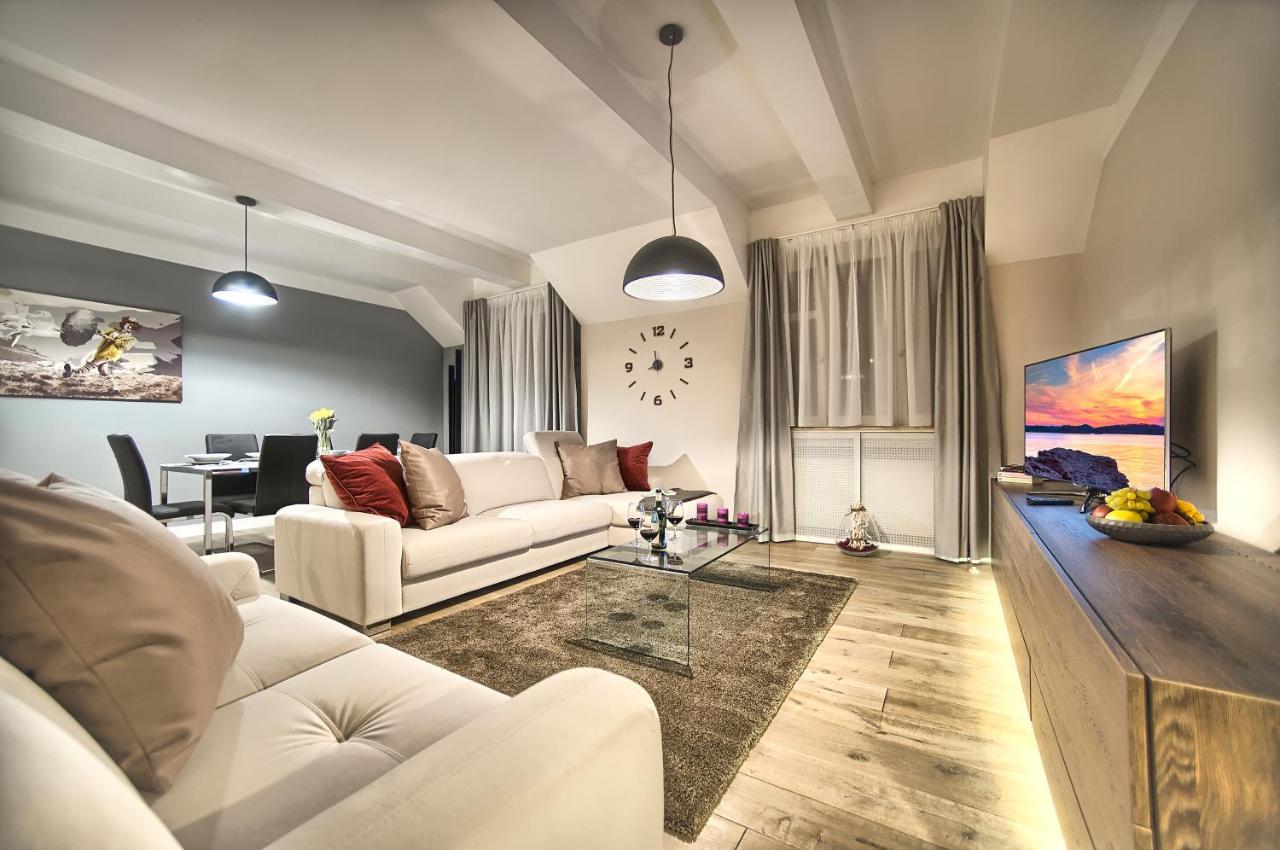 Exclusive 2 Bedroom Apartment Old Town - 2 Baths, Balcony And View - By Prague City Apartments Exterior foto